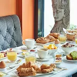 Mercure Tour Eiffel Grenelle Parigi