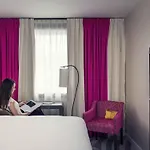 Mercure Tour Eiffel Grenelle Parigi