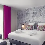 Mercure Tour Eiffel Grenelle Hotel