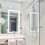 Mercure Tour Eiffel Grenelle Hotel 4*