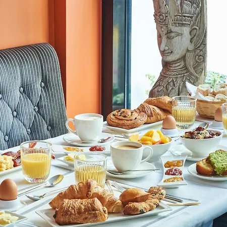 Mercure Tour Eiffel Grenelle Paris