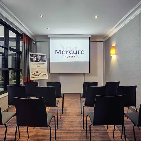 Hotel Mercure Tour Eiffel Grenelle 4*