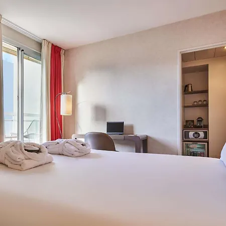 Mercure Tour Eiffel Grenelle 4* Paris