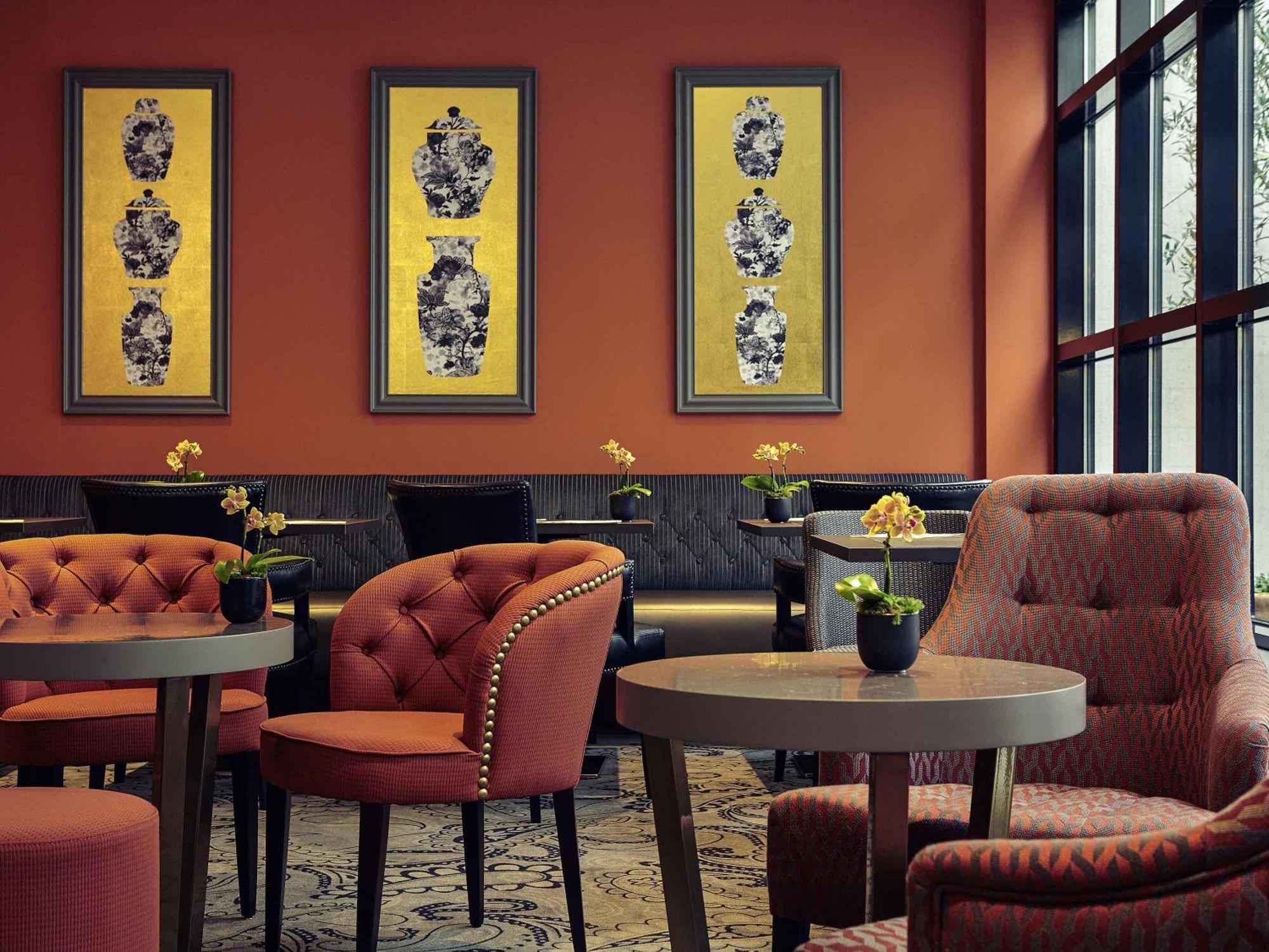 Mercure Tour Eiffel Grenelle Hotel 4*