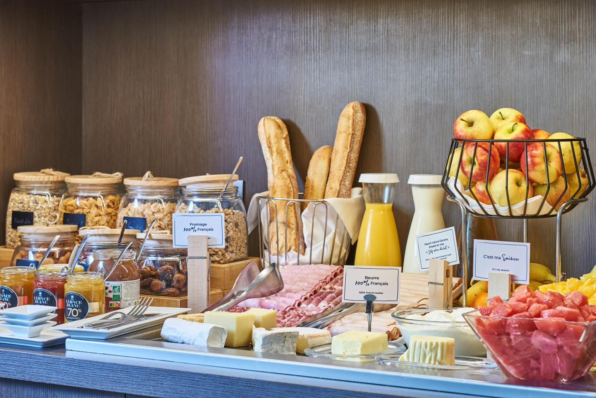 Mercure Tour Eiffel Grenelle 4*