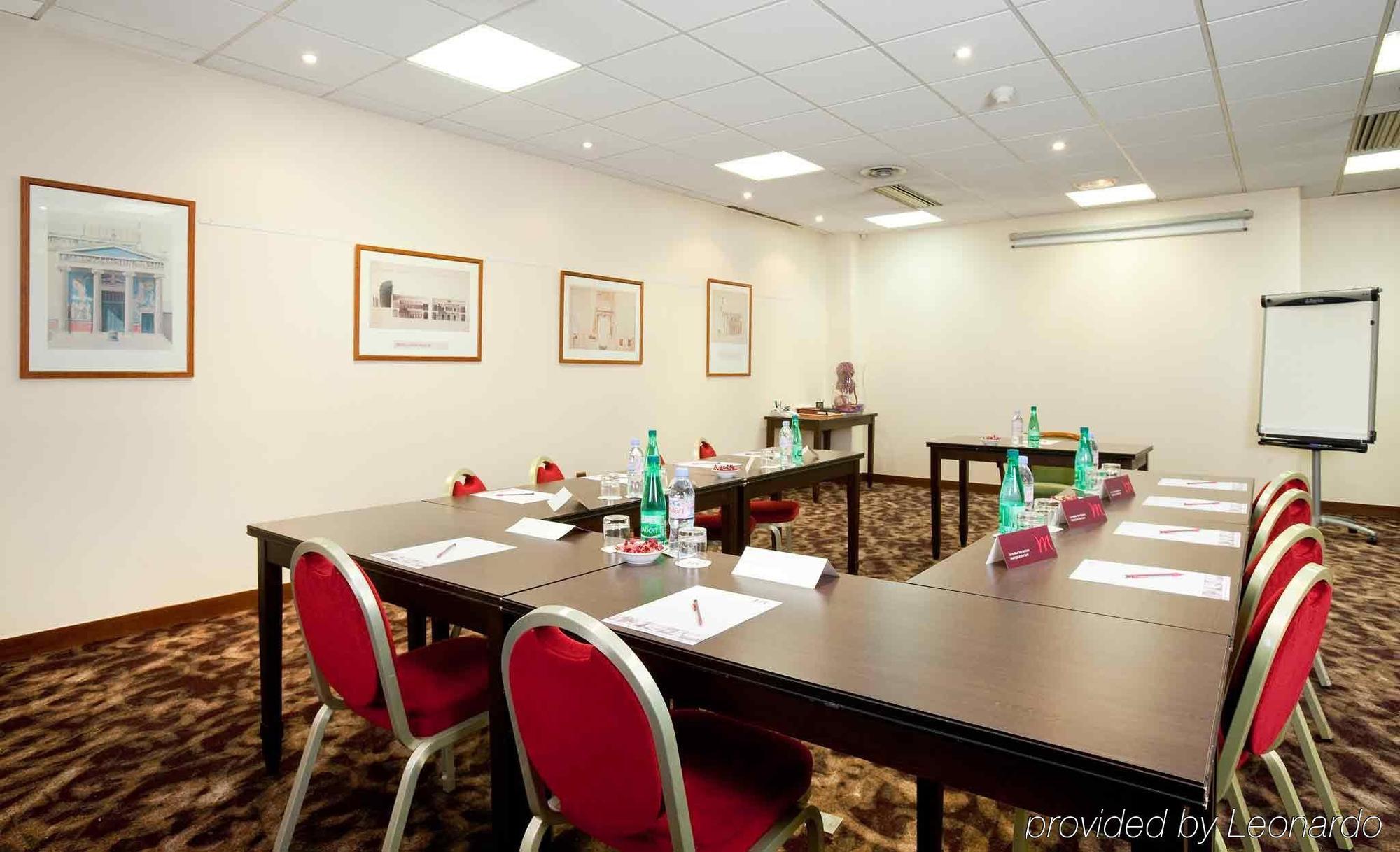 Mercure Tour Eiffel Grenelle Hotel