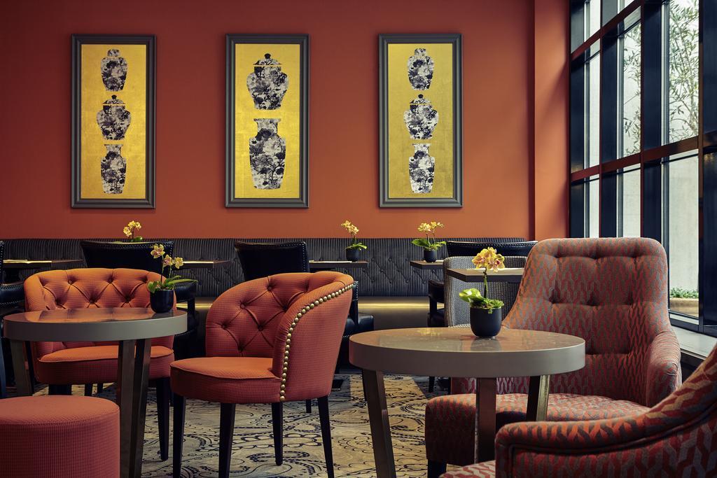 Mercure Tour Eiffel Grenelle Hotel 4*