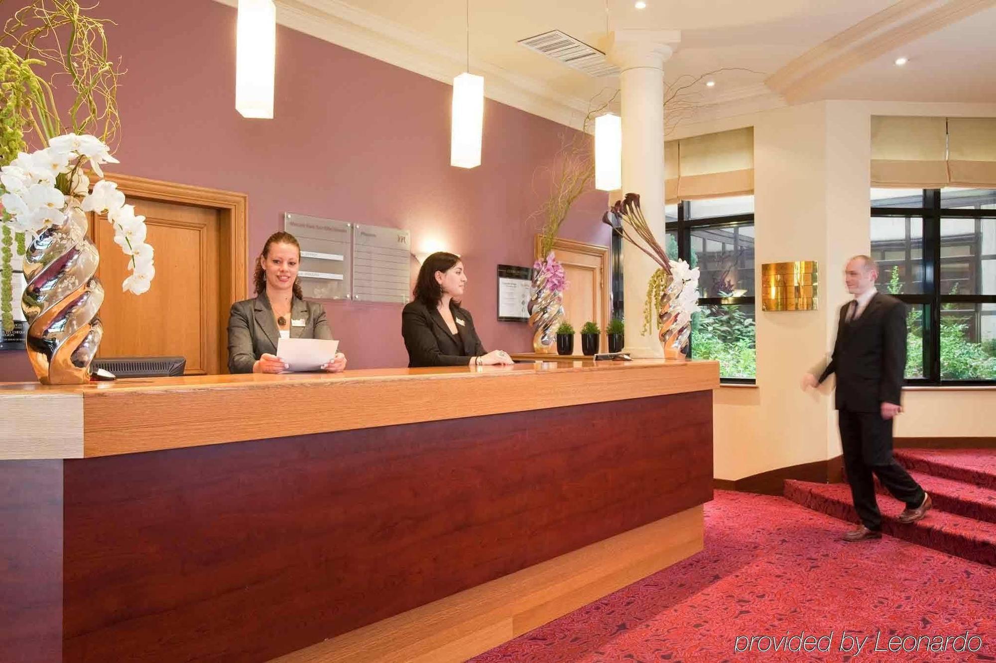 Hotel Mercure Tour Eiffel Grenelle Parigi